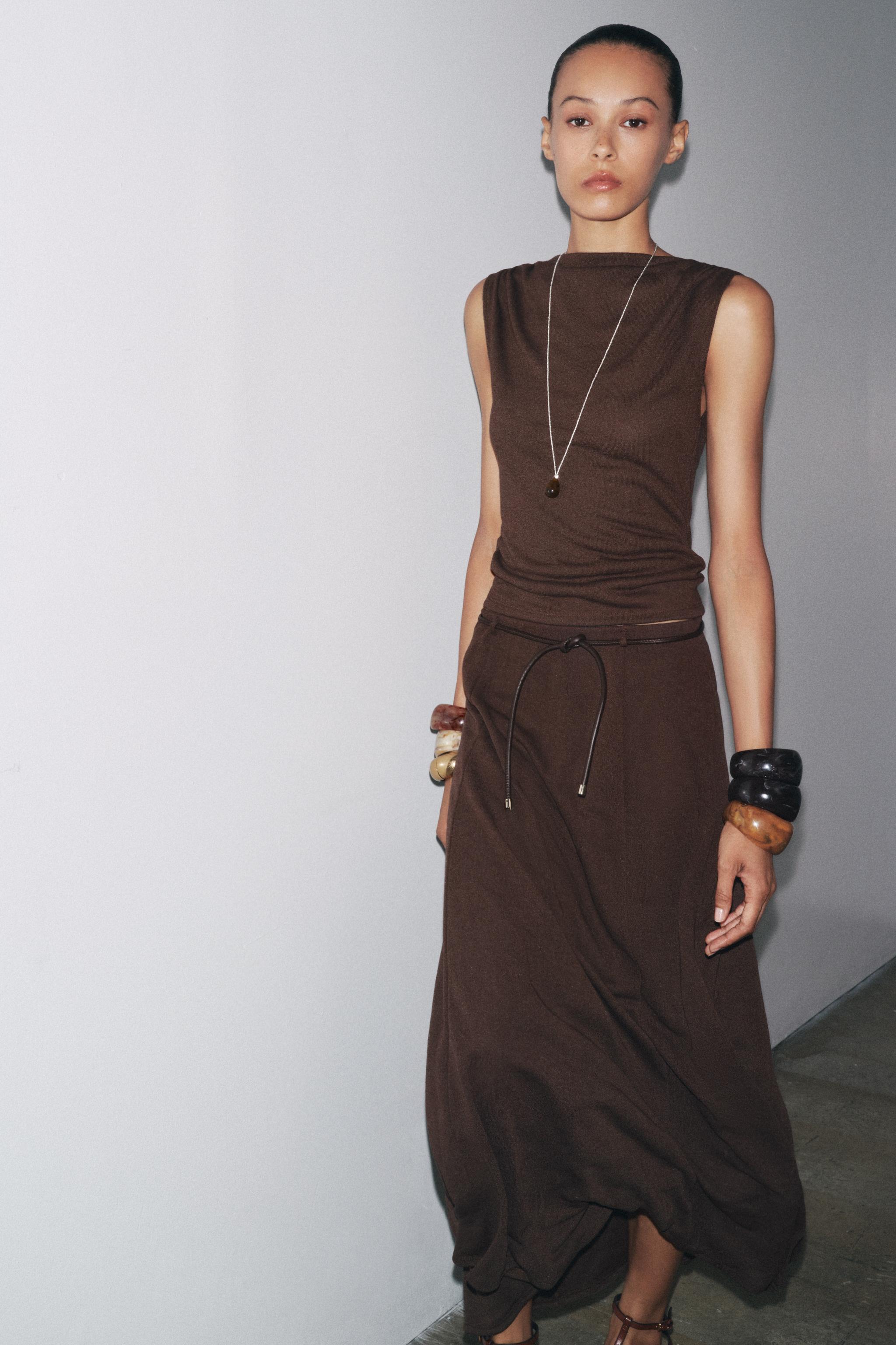 TOP EN MAILLE COUPÉ